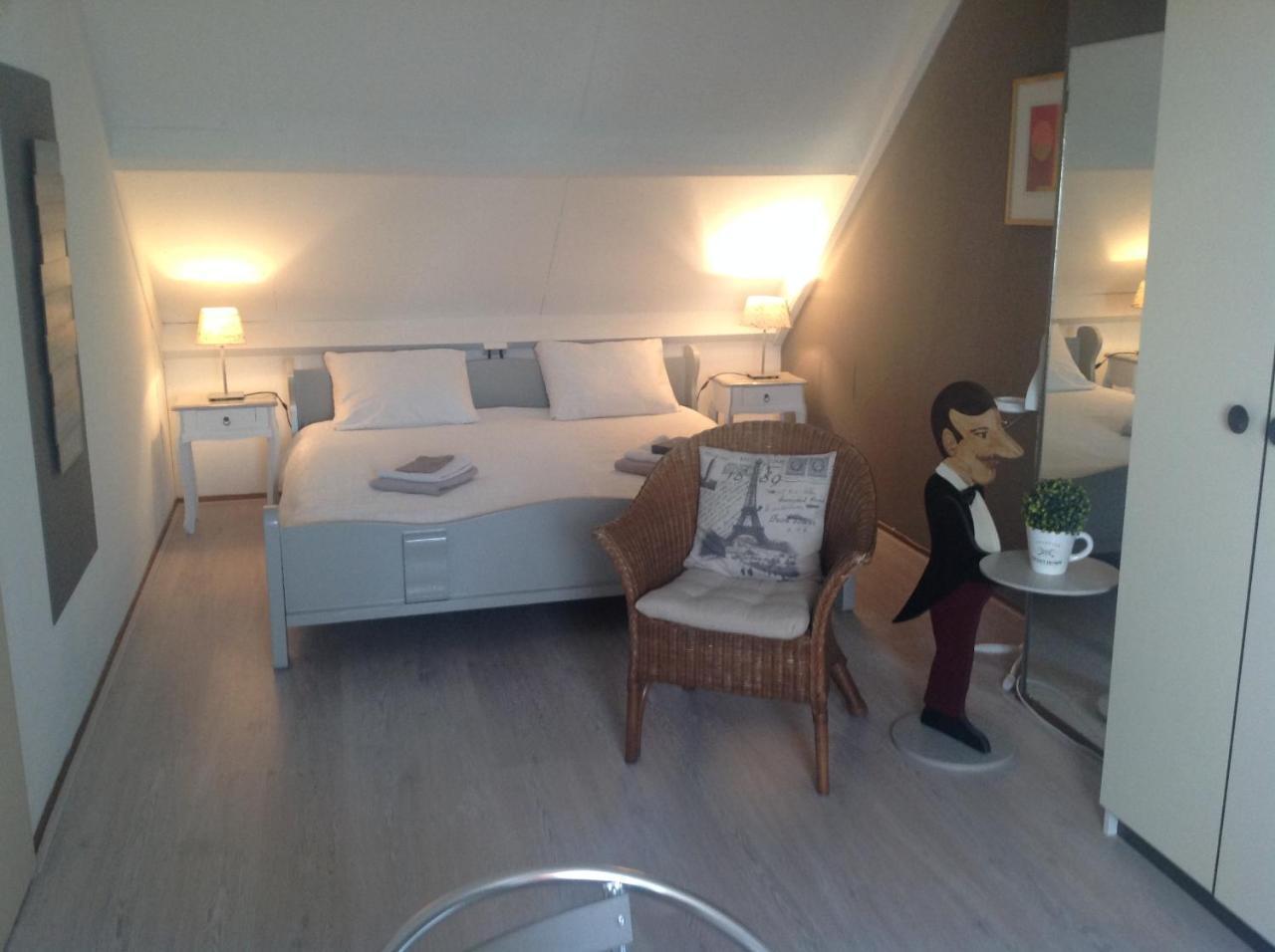 B&B De Tred สเนก ภายนอก รูปภาพ